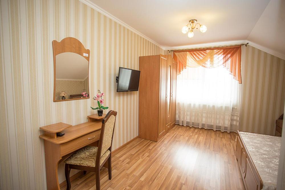 Hotel Goldenluxe Berehowo Zewnętrze zdjęcie