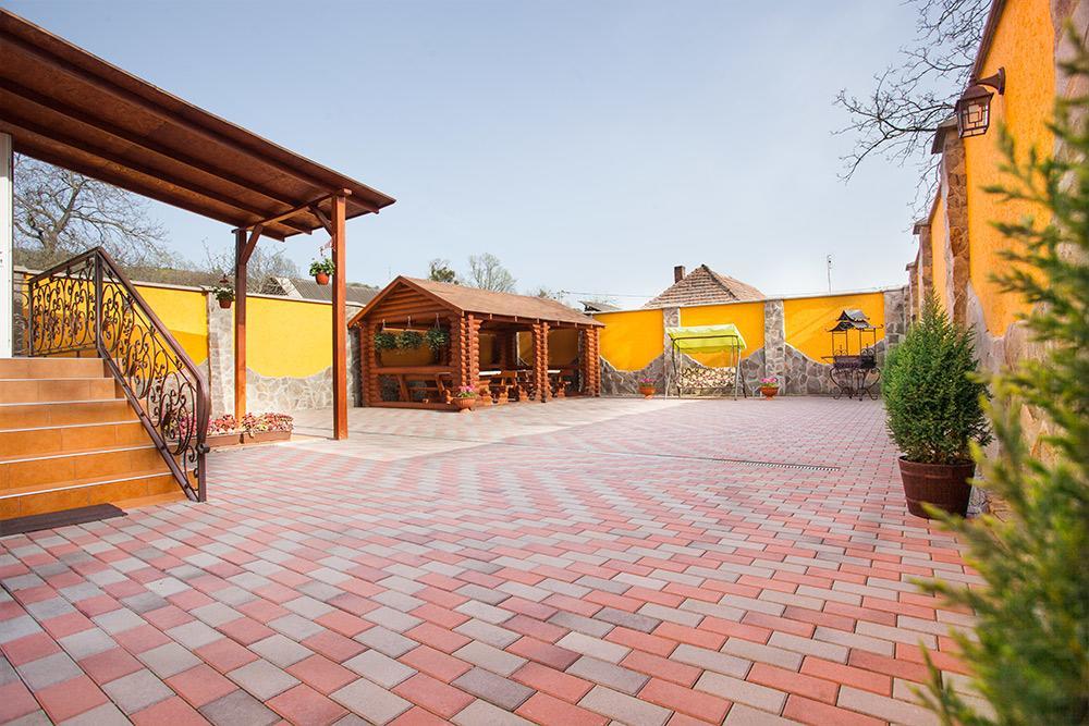 Hotel Goldenluxe Berehowo Zewnętrze zdjęcie